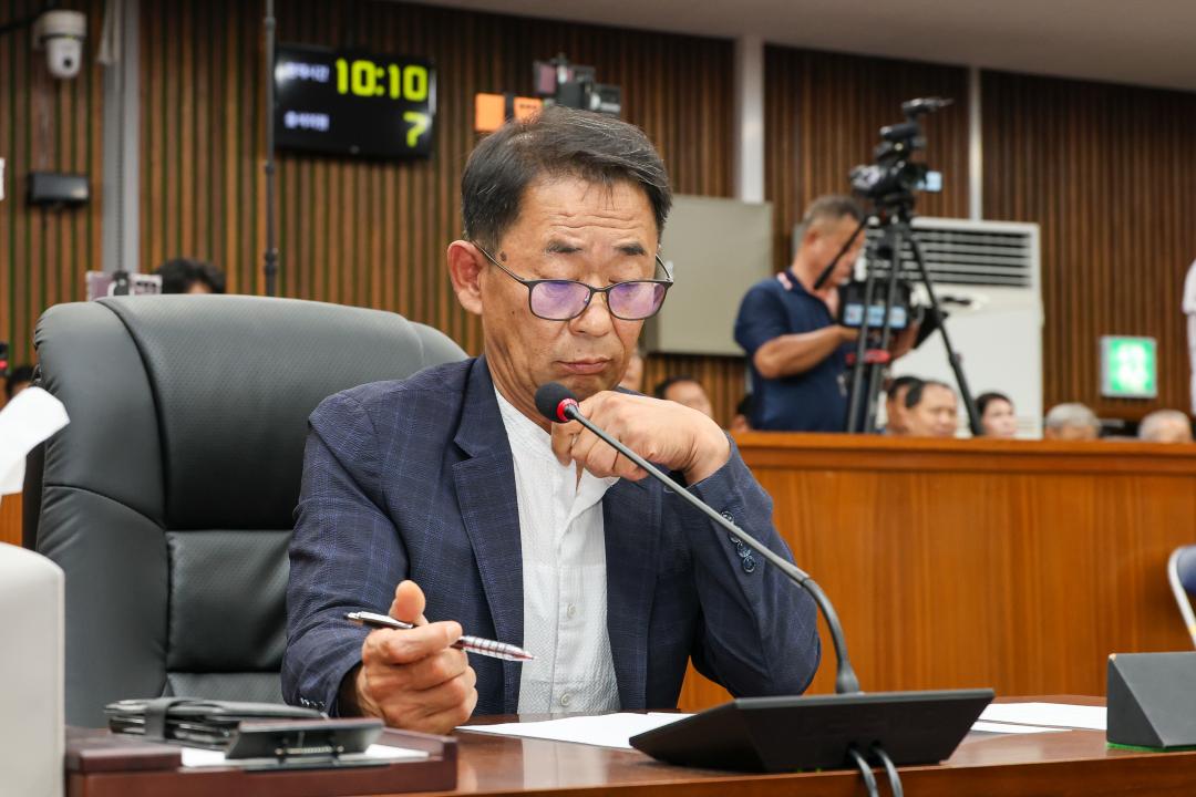 '제76회 임시회' 게시글의 사진(14) 'IMG_2340.jpg'