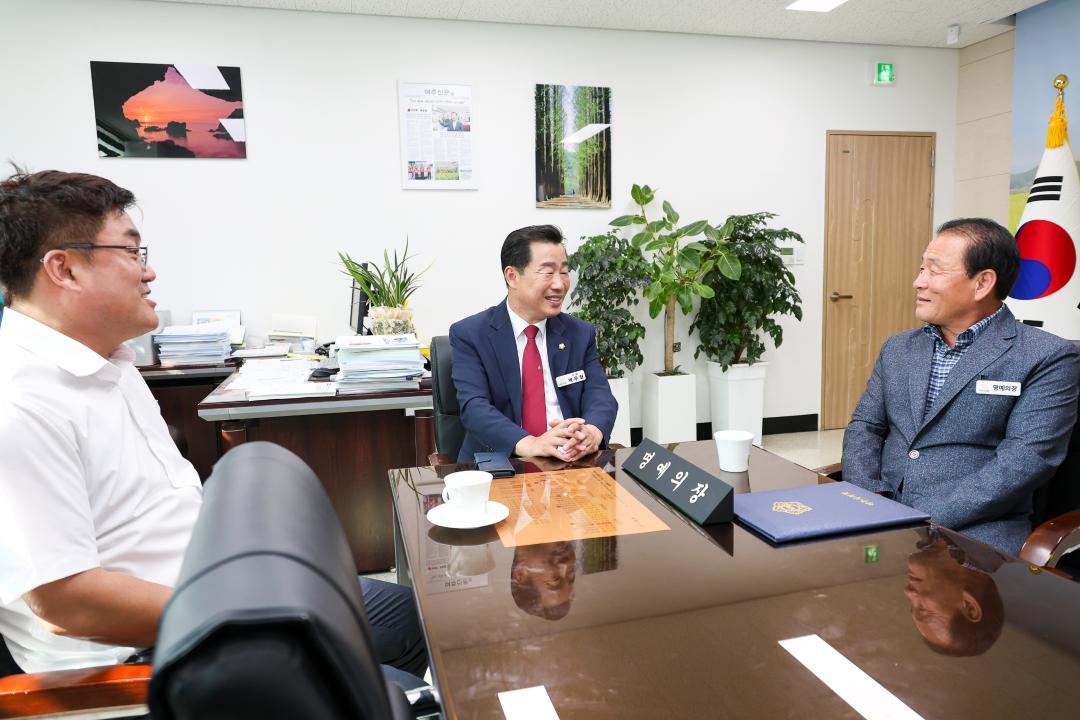 '일일명예의장 - 지운집 세종대왕면 주민자치위원장' 게시글의 사진(3) 'IMG_2231.jpg'