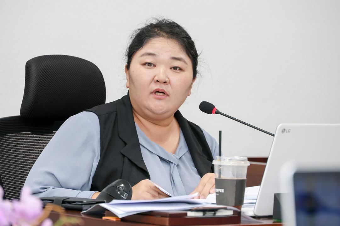 '제1차 조례등심사특별위원회' 게시글의 사진(8) 'IMG_2963.jpg'