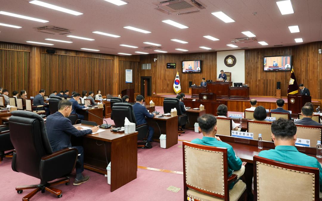 '제76회 임시회' 게시글의 사진(5) 'IMG_2297.jpg'