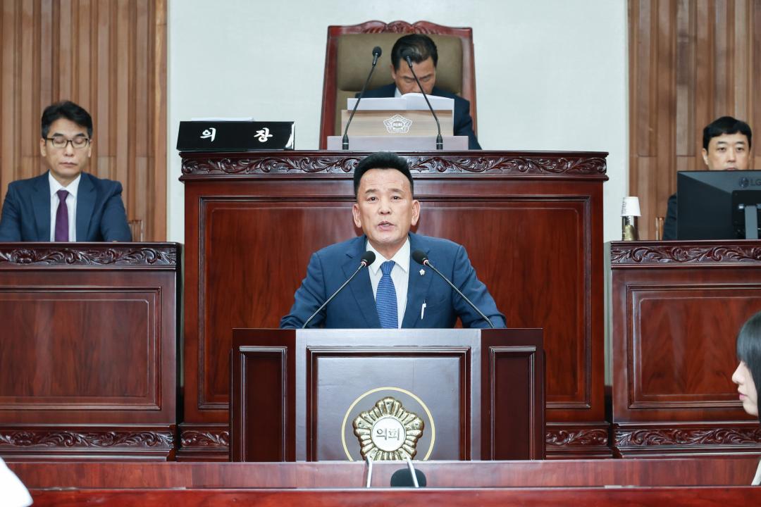 '제77회 임시회 제1차 본회의' 게시글의 사진(11) 'IMG_2722.jpg'