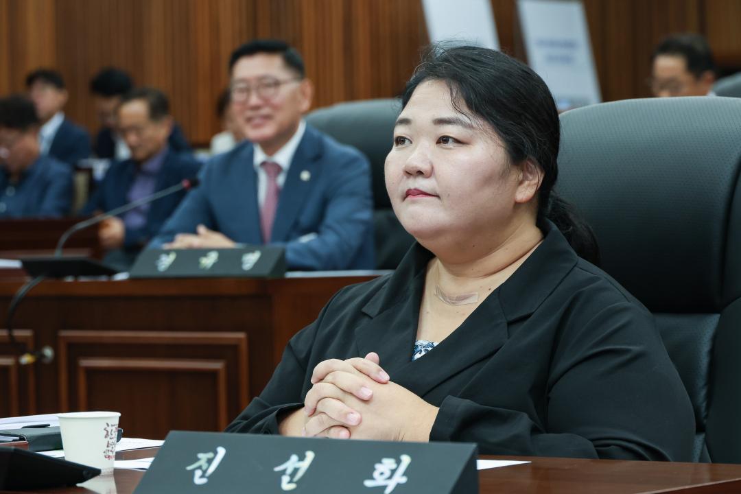 '제77회 임시회 제1차 본회의' 게시글의 사진(20) 'IMG_2855.jpg'