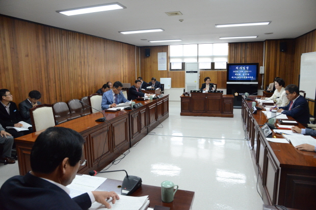【2014.10.15~10.16】제8회 임시회 조례심사특위