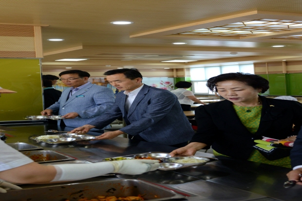 학교급식 현장 방문
