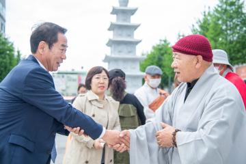 불교사암연합회봉축탑 점등식